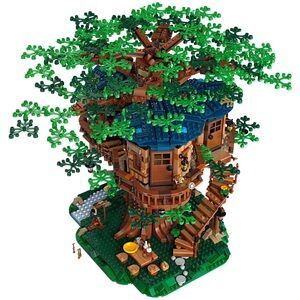 Lego Set 21318 Ideas Tree House Camping